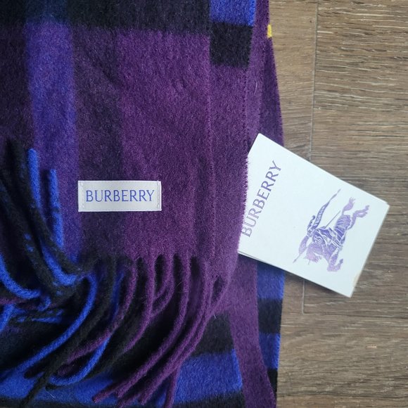 New With Tags Burberry Giant Check Cashmere Scarf for Women In Ribbon Color - Picture 2 of 15